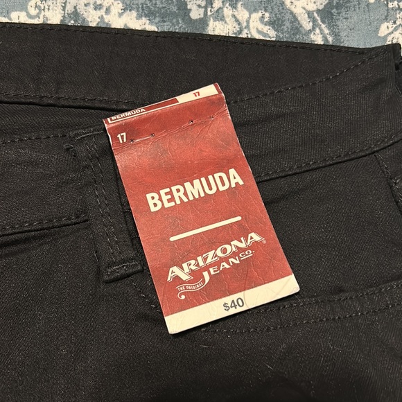 Bermuda - Picture 3 of 4